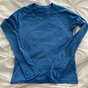 Lulu lemon swiftly tech race length long sleeve shirt, size 6